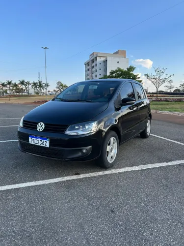 Volkswagen Fox 1.6 GII Total Flex 8V 5P 2014