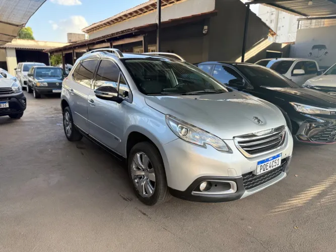 Peugeot 2008 Griffe 1.6 Flex 16V 5P Aut. 2016