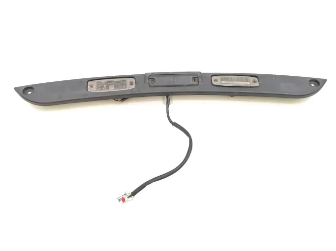 Régua Luz Placa Maçaneta Tampa Traseira Gm Astra Sedan 2004