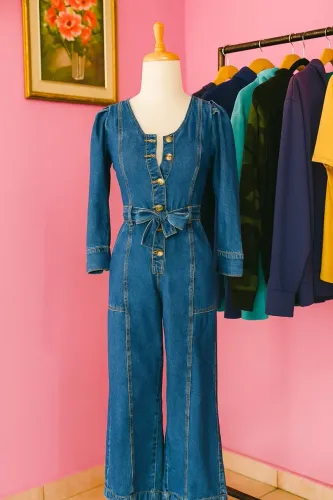 Macacão Feminino Jeans Flare