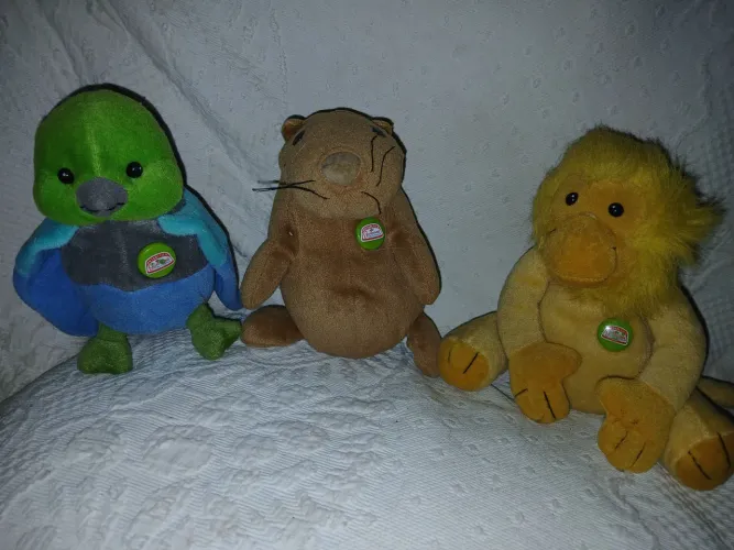 Antiga promoção  Guaraná Antártica  pelúcinhas  !!