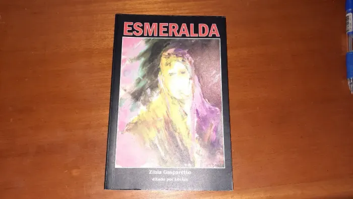 Livro Esmeralda - Zibia Gasparetto