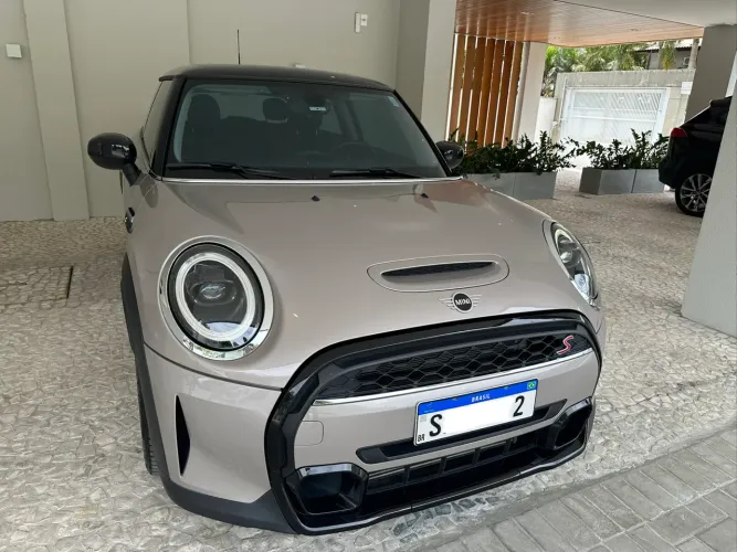 Mini Cooper S 2.0 Turbo 16V 3P Aut. 2024