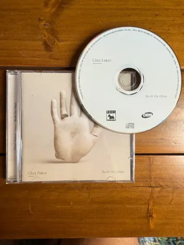 CD Chet Faker - Built On Glass