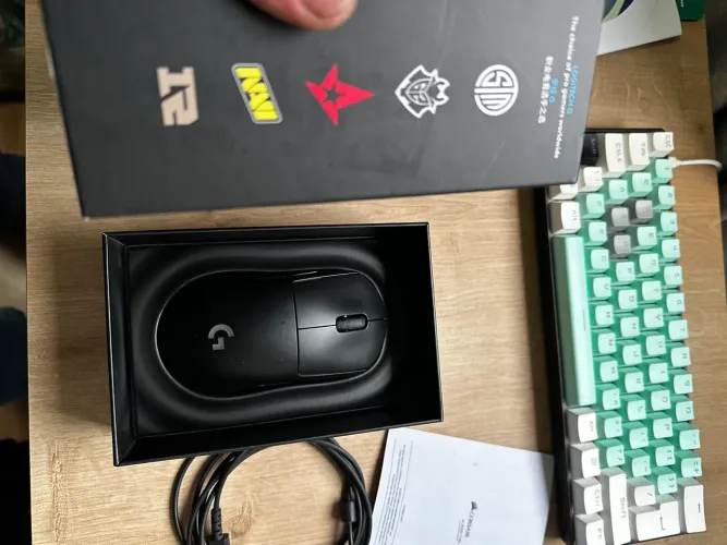 Mouse Gamer Sem Fio Logitech G Pro X Superlight - Preto