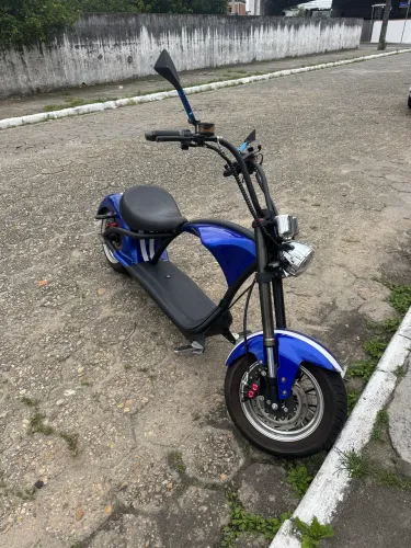 Scooter Elétrica Modelo Harley
