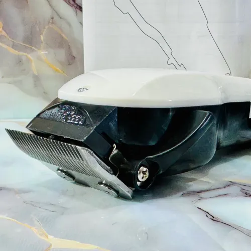 Máquina de cortar cabelo profissional 