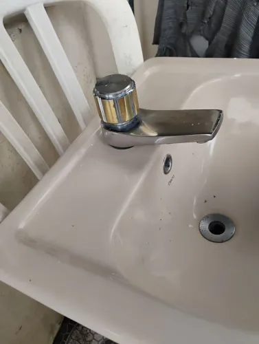 Cuba de Pia com Torneira Inclusa