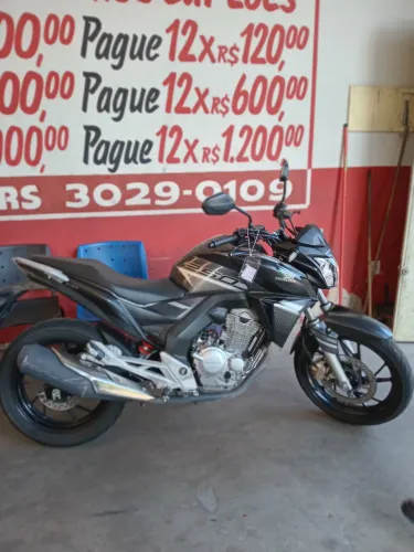 Honda CB TWISTER 250cc 2022 Vitória motors