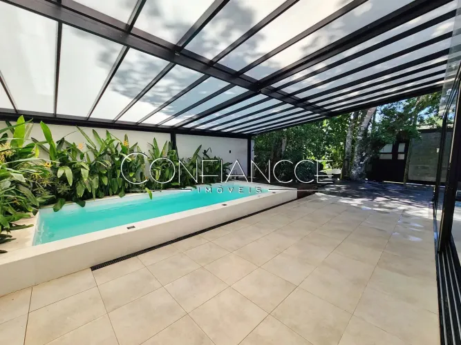 Casa em Condominio com 4 quartos a venda na Barra, Balneario Camboriú - SC | Confiancce Im