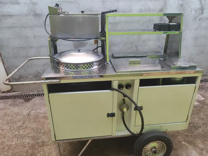 Vende-se Carrinho de Lanches