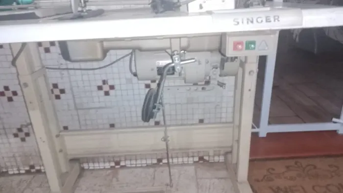 Vendo máquina de costura