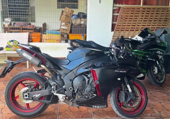 Yamaha R1 2013 Cross Plane