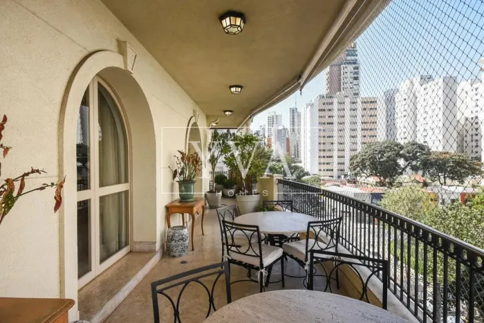 Apartamento Esplêndido em um dos melhores prédios no Jardim Paulista