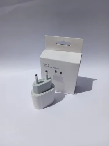Carregador Rápido iPhone 20W Branco - Novo