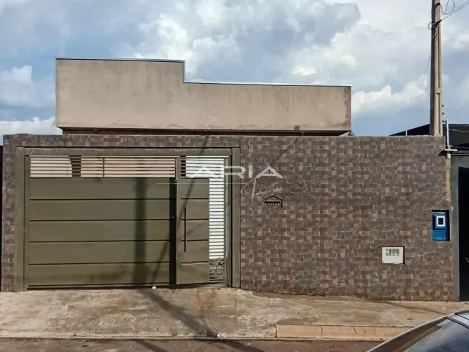 Casa com 02 quartos,75 m e garagem p 2 carros à venda no Jd Altos dos Pinheiros