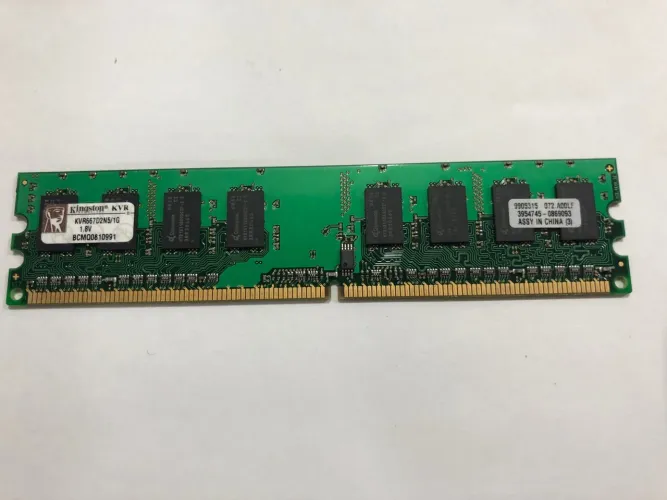 Memória RAM Kingston KVR667D2N5/1G 1GB DDR2