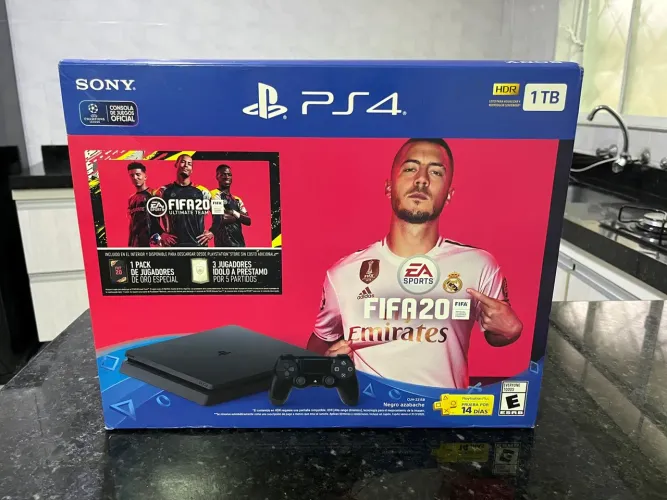 PS4 1TB com FIFA 20