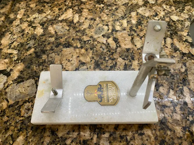 Suporte para presunto de Parma 