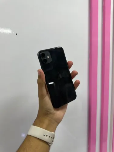 IPHONE 11 64 GB