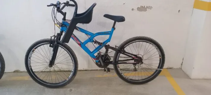 Bicicleta Full Suspenção
