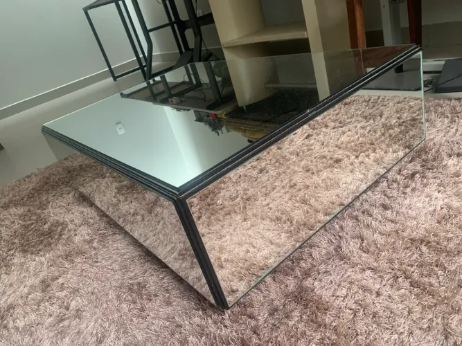 Mesa de Centro Espelhada