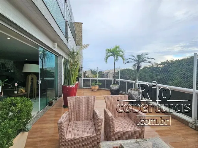 Cobertura à venda no Recreio. Duplex. Perto da praia