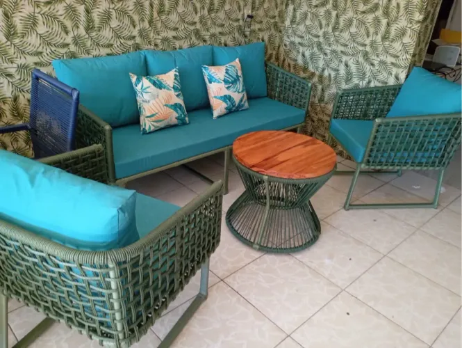 Conjunto Sofá e Poltronas Área Externa