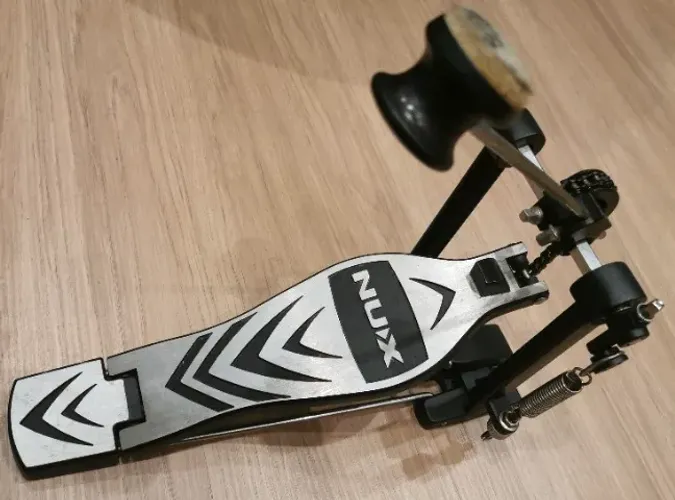 Pedal bumbo kick NUX