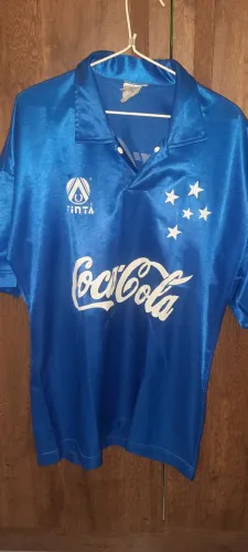 Camisa do Cruzeiro oficial do ano de 1992.