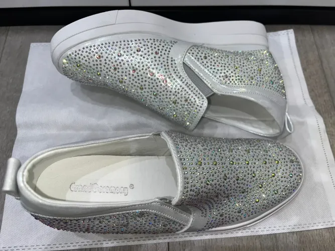 Tênis Feminino Casual - Strass - Prata