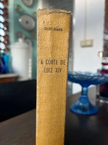 Livro A corte de Luiz XIV