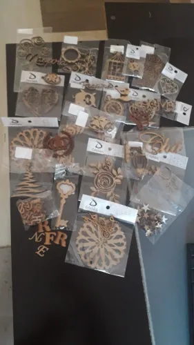 Dezenas de peças decorativas e bonitas em MDF novas