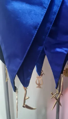 Artigo maçônico colar leva brinde