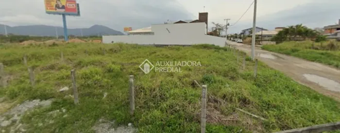 Seu Novo Endereço em Florianópolis Começa Aqui