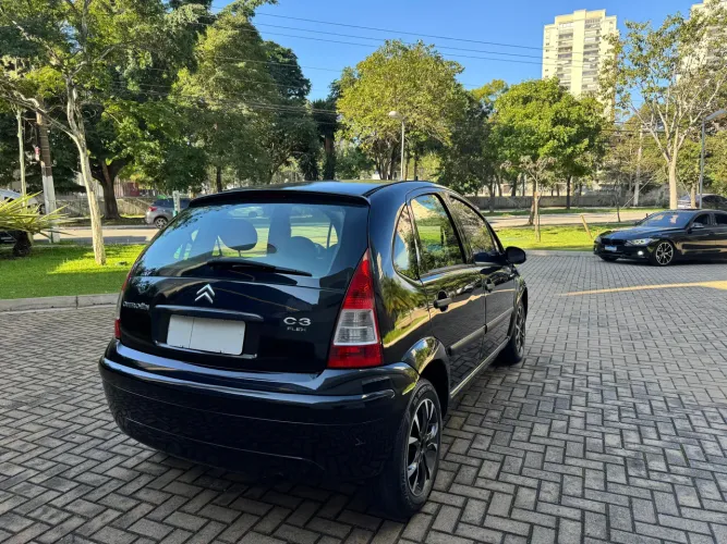 Citroen C3 GLX 1.4/ GLX Sonora 1.4 Flex 8V 5P 2010