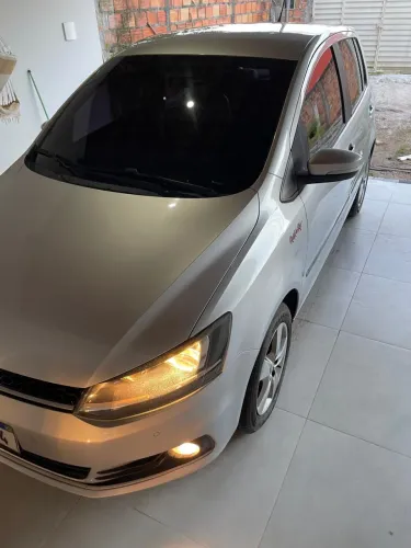 Volkswagen Fox Rock IN RIO 1.6 MI Total Flex 8V 5P 2016