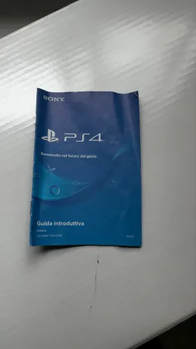 PlayStation 4 slim 1T