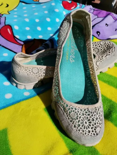 Sapatilha skechers tamanho 38