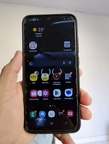 Celular a03 usado, com marcas de uso, perfeito para trabalho em app..