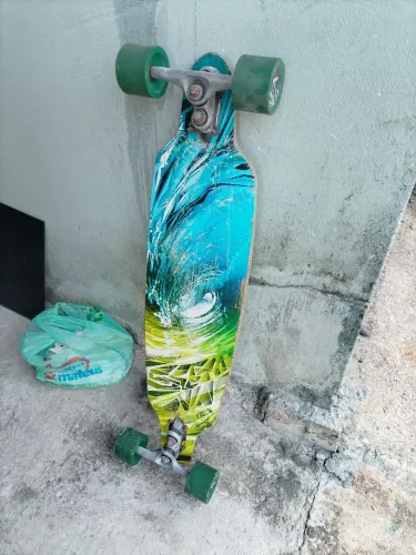 Skates