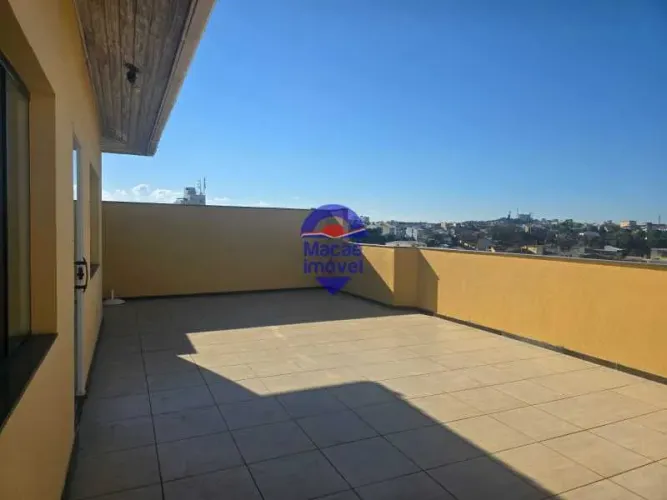 Cobertura : / Residencial / Novo Horizonte