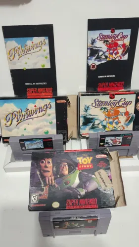 Toy story, pilotwings e Staley cup Playtronic 