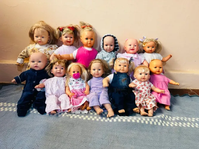 LOTE COM LINDAS BONECAS EM ÓTIMO ESTADO DE CONSERVAÇÃO 