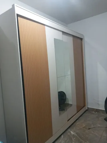 Guarda roupas