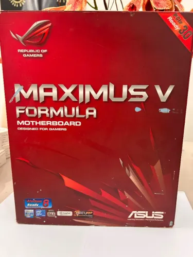 ASUS Maximus V Formula (Intel Z77 / LGA 1155) - Funcionando com observação