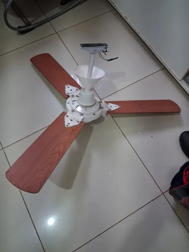 Ventilador de teto 3 hélices com luz