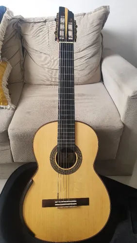 Violão 7 cordas Carvalho Lutheria - TS choro