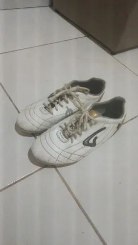 Chuteira topper 37