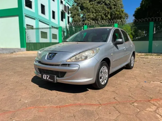 Peugeot 207 XR 1.4 Flex 8V 5P 2012